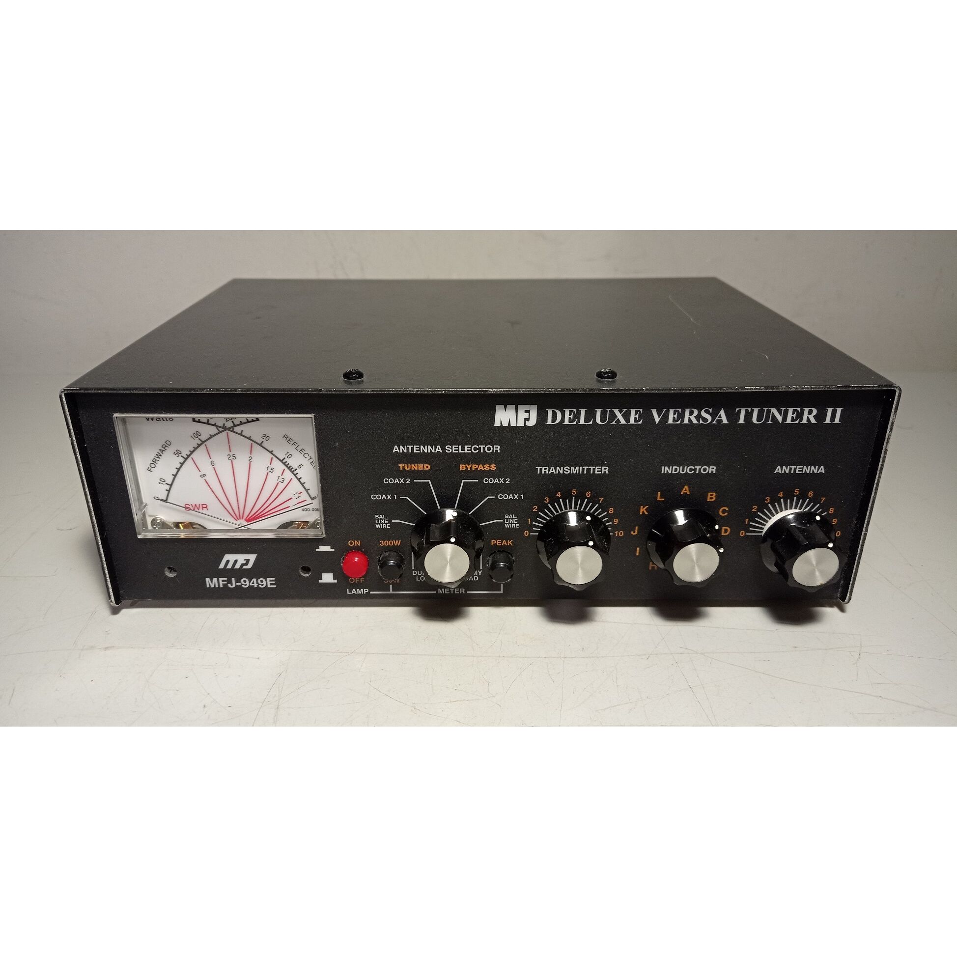 MFJ 949E Deluxe Versa Tuner II Rosmetro Wattmetro Accordatore Manuale
