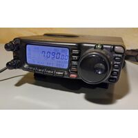 Yaesu FT-100D Quadribanda Veicolare HF/50/144/430 Mhz All-Mode