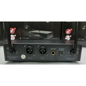 Eikon WM101DH Radio Microfoni Wireless UHF Doppio Archetto 2 Antenne + Display