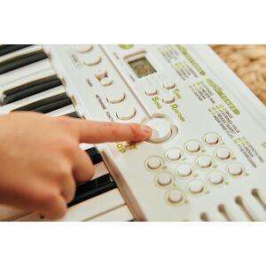 CASIO SA50 Tastiera Pianola Elettronica Musicale 32 Tasti (Bianca con fondo verde)