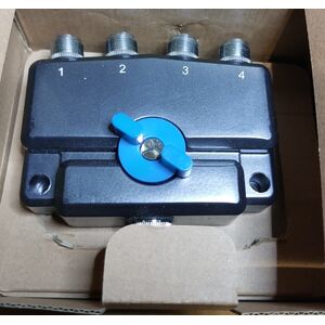 AVAIR AV-SW4M Deviatore Commutatore Switch 4 Vie per Antenne