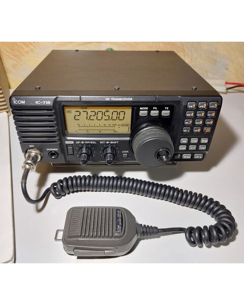 ICOM IC-718 RADIO BASE HF 100W