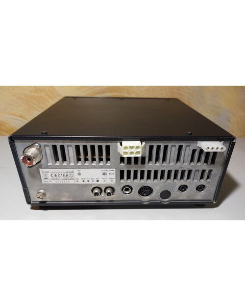 ICOM IC-718 RADIO BASE HF 100W