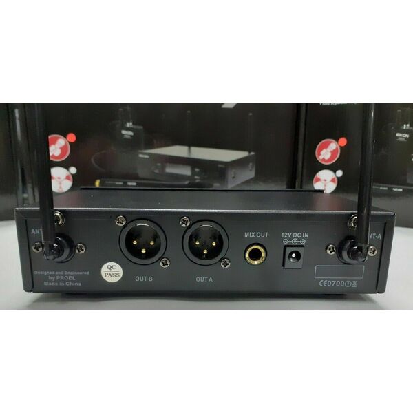 Eikon WM101DH Radio Microfoni Wireless UHF Doppio Archetto 2 Antenne + Display