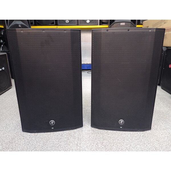 MACKIE Thump 15A Coppia Casse Amplificate Attive 15" 1300W + 1300W