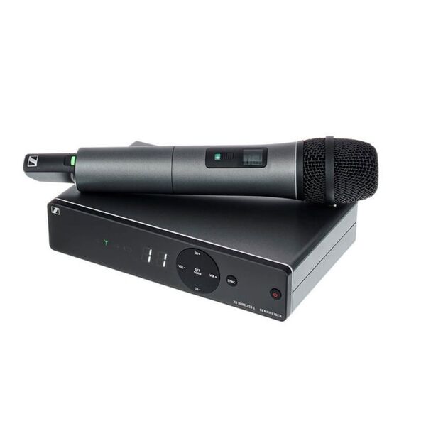 Sennheiser XSW 1-835-BC  Microfonico Professionale Wireless, per live, canto e parlato