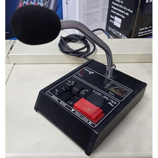 Sadelta Echo Master Plus Microfono Premplificato da Tavolo per CB con echo e Roger Beep