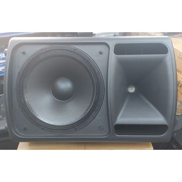 FBT MAXX 6A Coppia Casse Attive Professionali 15"