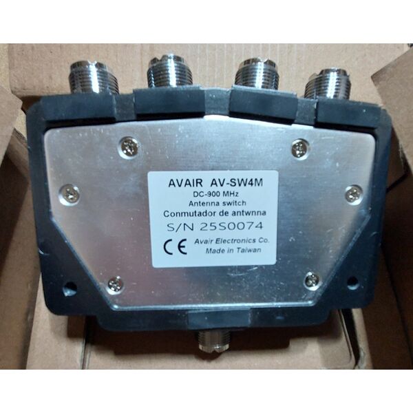 AVAIR AV-SW4M Deviatore Commutatore Switch 4 Vie per Antenne