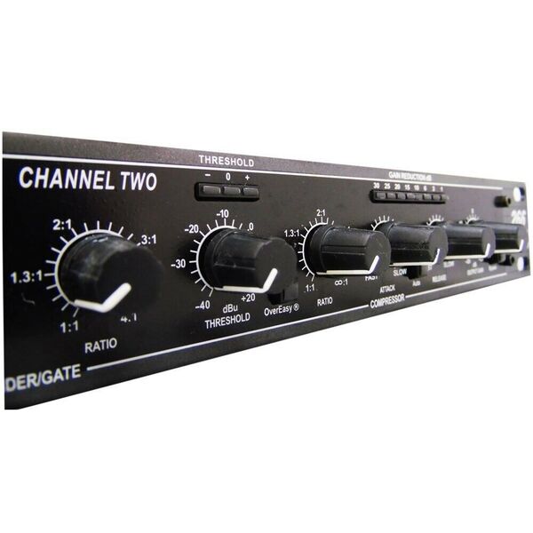 Compressor / Gate / Expander a 2 canali per voce canto e strumenti musicali