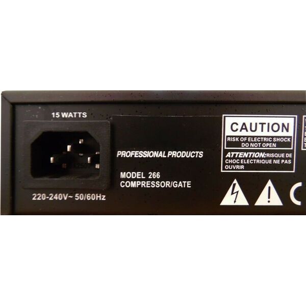 Compressor / Gate / Expander a 2 canali per voce canto e strumenti musicali