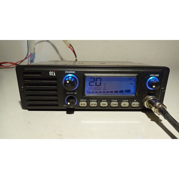 TTI TCB 1100 Ricetrasmettitore Radio CB 1-Din con Altoparlante Frontale